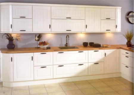 Rustic Kitchen on Kitchens  Kildare  Avondale Ivory Kitchen  A Rustic And Traditional