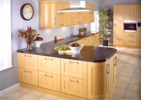 The Linea Oak Kitchen is available from Gee's Kitchens, Bedrooms & Flooring of Kildare.